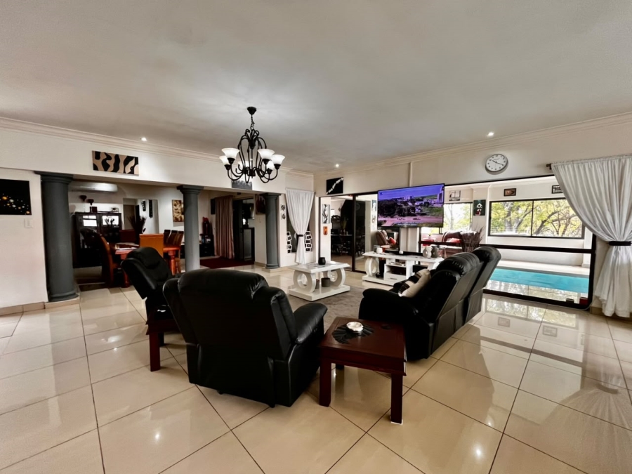4 Bedroom Property for Sale in Buffelsfontein A H North West